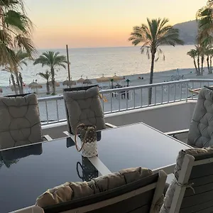  Apartment Junto Al Mar
